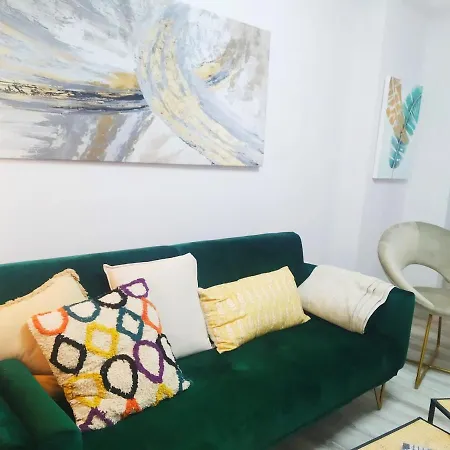Megano, Apartamento A Estrenar En La Ruta Vinos. Junto A Estanciones. Oviedo Buitenkant foto