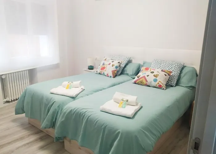 Megano, Apartamento A Estrenar En La Ruta Vinos. Junto A Estanciones.