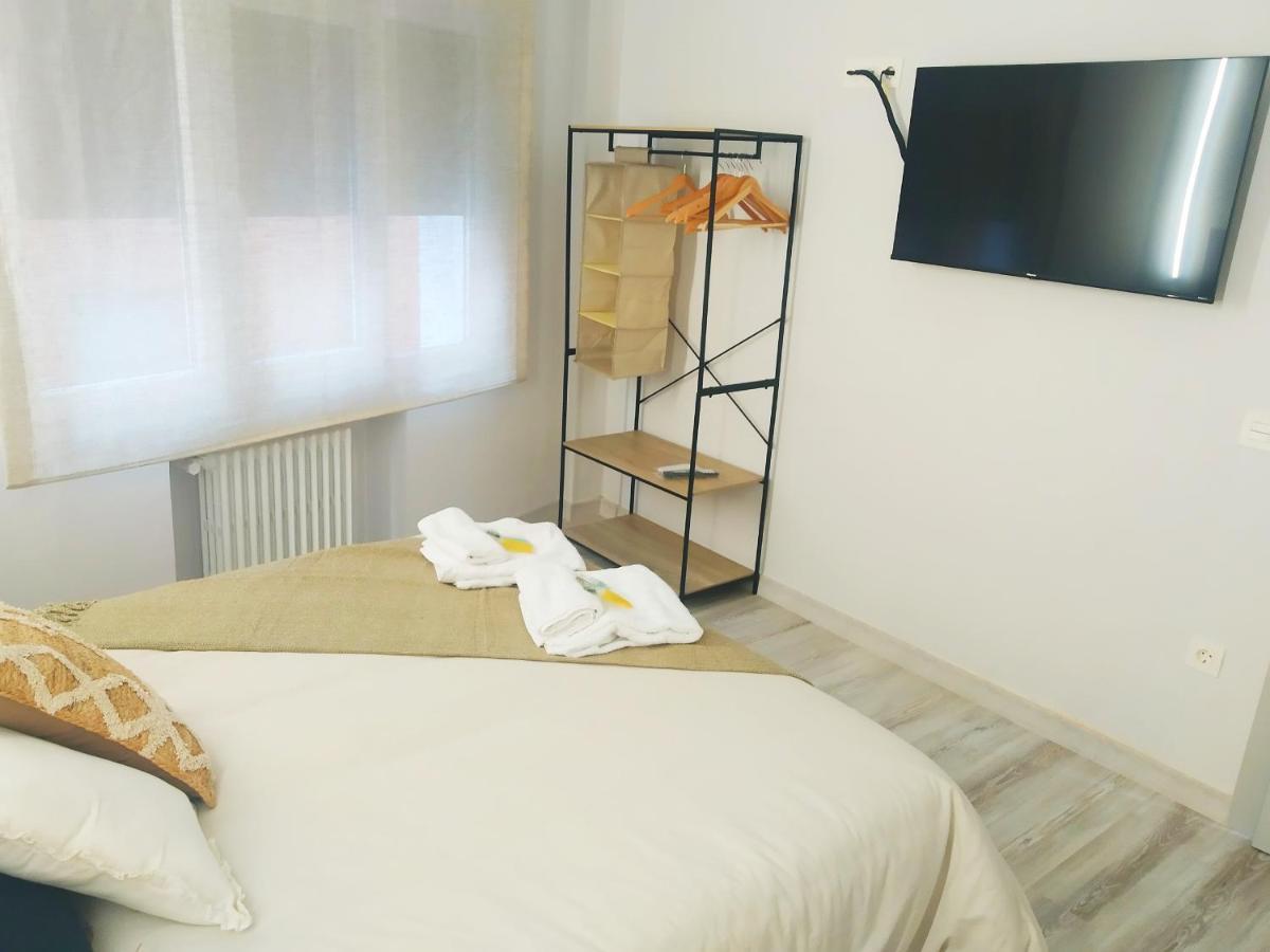 Megano, A Estrenar En La Ruta Vinos. Junto A Estanciones. Apartament Oviedo