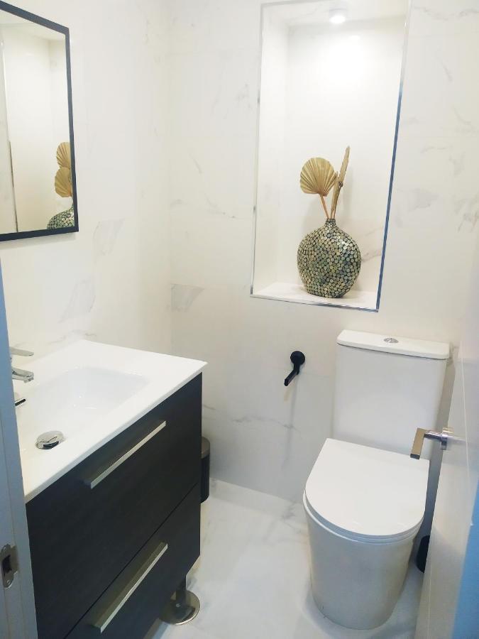 Megano, A Estrenar En La Ruta Vinos. Junto A Estanciones. Apartament